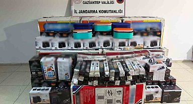 Gaziantep'te 1,3 milyon TL değerinde kaçak malzeme ele geçirildi