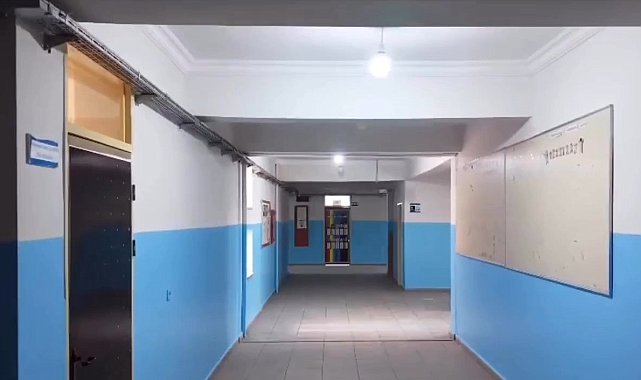 Gaziantep'te denetimli serbestlik yükümlüleri okulların bakımını yaptı