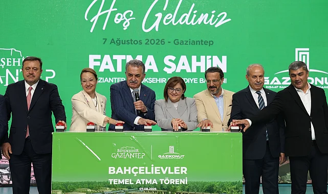 Gaziantep'te bin konut için anahtar teslimi yapıldı... 5 bin konutluk projeye temel