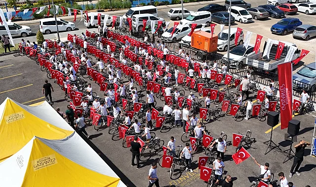 Gaziantep'te Yaz Kur'an Kursu öğrencilerine bisikletli ödül