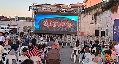 Gebze'de 'Mahallemde Sinema Var' sürüyor