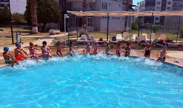 Germencik'te çocuklar yaz okulunda yüzmeyle buluşuyor