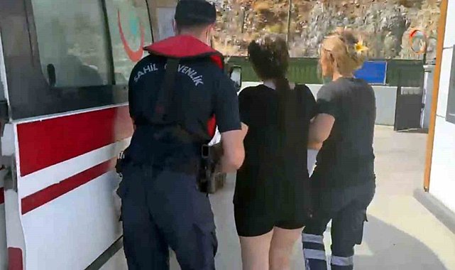 Gezi teknesinde rahatsızlanan vatandaş karaya tahliyesi yapıldı