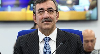 Girne açıklarındaki gemi kazasına Cevdet Yılmaz'dan açıklama... Her türlü desteği sağlıyoruz