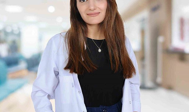 Göğüs ağrısı şikayetlerinde belirtilere dikkat: "Her ağrı kalp hastalığı anlamına gelmez ancak bazıları hayati tehlikenin habercisi olabilir"