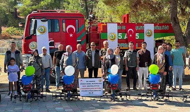 Gördes'te kadın üreticilere yüzde 100 hibeli çapa motoru desteği