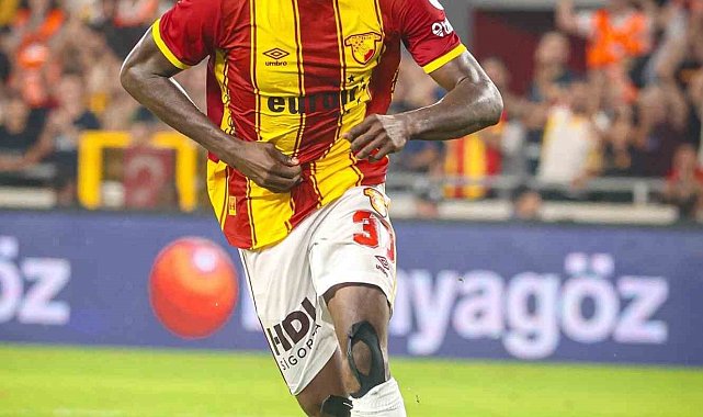 Göztepe'nin orta sahası Anthony Dennis ile Al-Jazira ilgileniyor