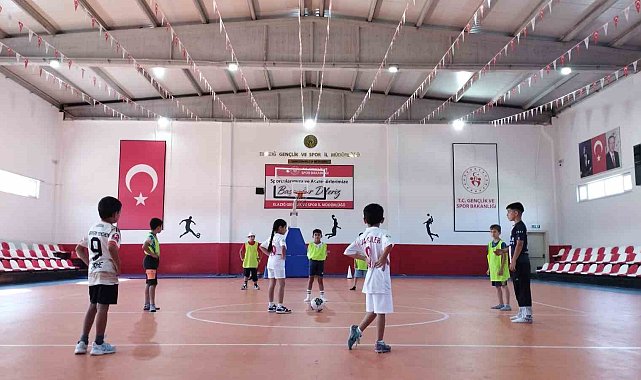 GSB spor okulları Sivrice'de eğitimlerine devam ediyor