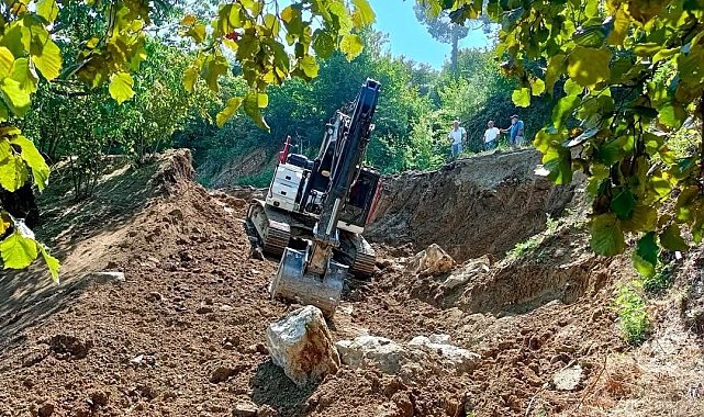Gümüşova'da heyelan bölgesine müdahale başladı