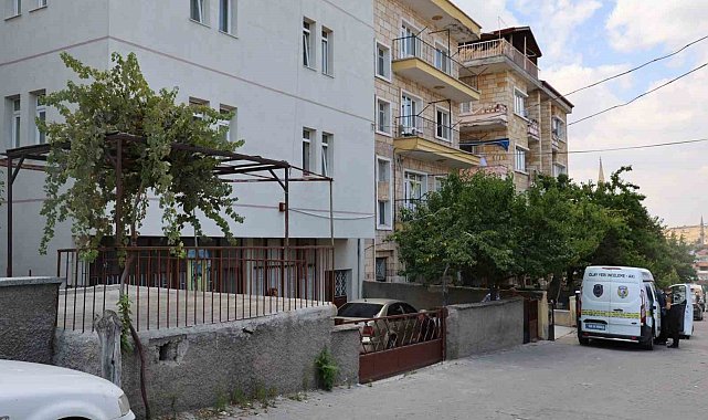 Haber alınamayan adam evinde ölü bulundu
