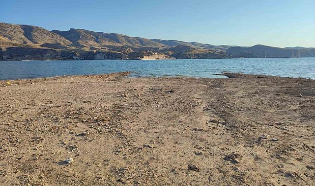 Hasankeyf'te baraj gölünde kadın cesedi bulundu