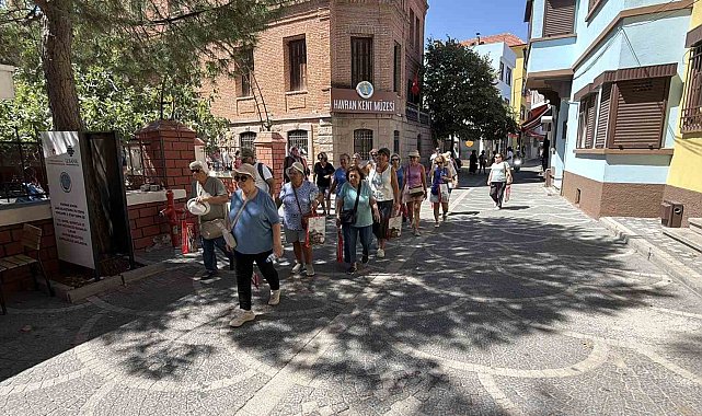 Havran'da siyah incir hasadı turizme açıldı
