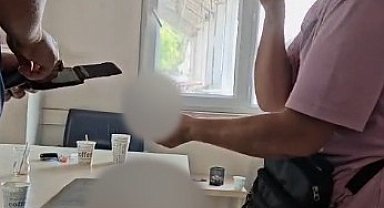 Hayatını kaybeden babasının hediyesini kaybetti, bulununca sözleri duygulandırdı