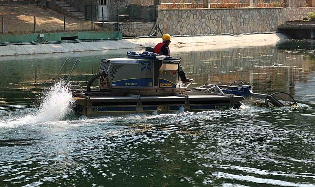 HBB, Harbiye Atatürk Parkı'ndaki Hidro Havuzu'nu temizledi