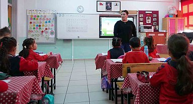 Her ikisi de sözleşmeli öğretmen olan eşlerin aile birliğine bağlı iller arası yer değiştirme duyurusu yayımlandı