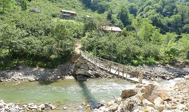 Her kullandıklarında dereye düşme korkusu yaşıyorlar