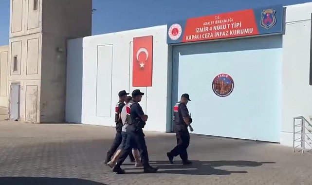 İçişleri Bakanlığı: "9 göçmen kaçakçılığı organizatörü ile 132 düzensiz göçmen yakalandı"