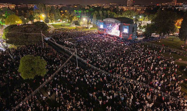 İEF'de Çim Konserleri rüzgarı esecek