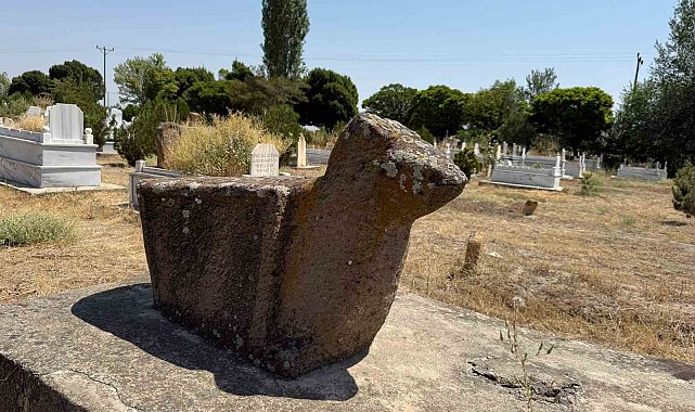 Iğdır'daki Koçbaşı Mezarlığı tarihe ışık tutuyor