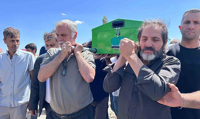 İHA Bölge Müdürü Akyüz'ün acı günü: Oğlu son yolculuğuna uğurlandı
