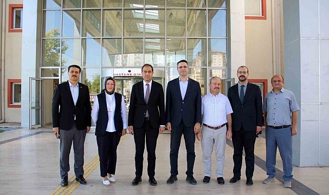 İl Sağlık Müdürü Erşan'dan Emel-Mehmet Tarman Kadın Doğum ve Kadın Hastalıkları Kliniği'ne ziyaret
