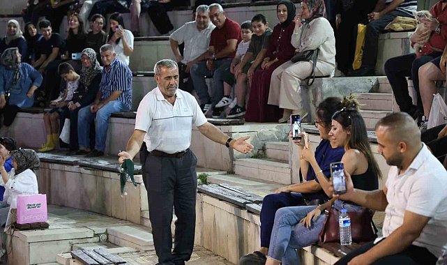 İnşaatçı ustasının "Halayı bırakma" vasiyetini 54 yıldır oynayarak yaşatıyor