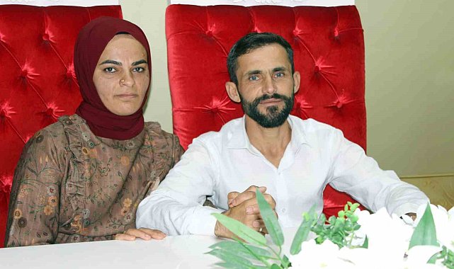 İşitme engelli çiftin mutluluğu işaret diliyle taçlandı