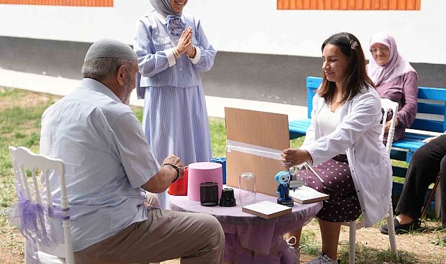 İşitme sağlığı için Alzheimer Merkezi'nde özel etkinlik