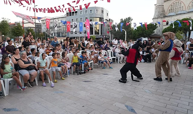 İstanbul Maltepe'de çocuklara yaz boyu tiyatro keyfi