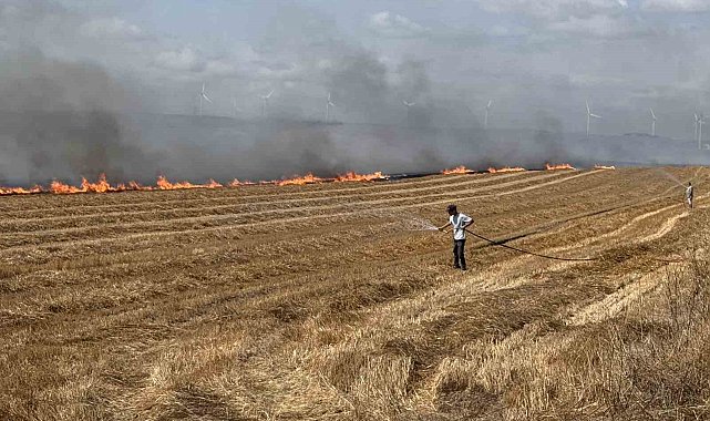 İstanbul Valiliği, Silivri'de yangının kontrol altına alındığını açıkladı