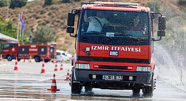İtfaiyecilere zorlu eğitim!