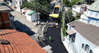 İzmir Narlıdere'de asfalt seferberliği