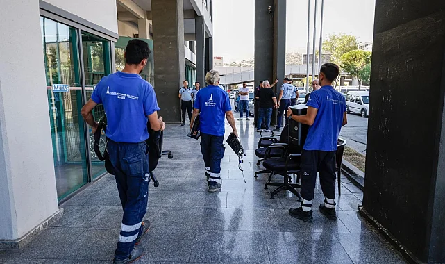 İzmir Otogarı'nda kamu alacakları tahsil ediliyor