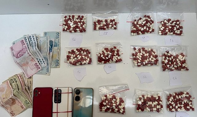 İzmir'de binlerce uyuşturucu ele geçirildi: 74 tutuklama