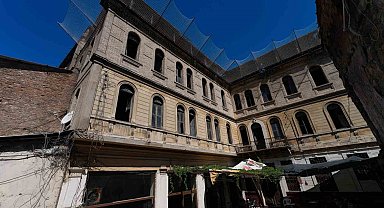 İzmir'in simge yapısı Cihan Palas yeniden hayat buluyor