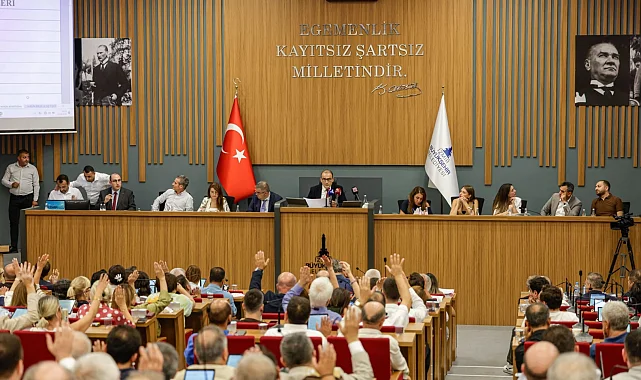 İzmir'de yatırımlar hız kesmiyor