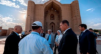İzmir'den Kazakistan çıkarması... İzmir ile üç kent arasında ticaret ve kültür köprüsü hedefi
