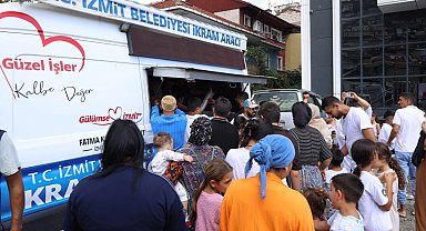 İzmit Belediyesi, umre yolcularını yalnız bırakmadı