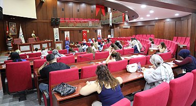 İzmit Belediyesi'nin öğretmen sınavına adaylardan övgü