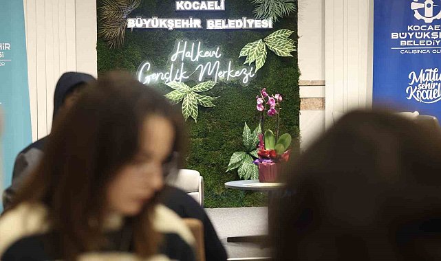 İzmit Halkevi Gençlik Merkezi'nde 3. sezon heyecanı
