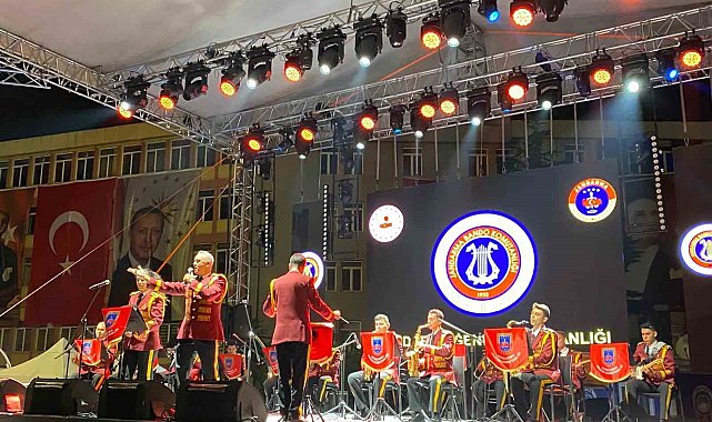 Jandarma Genel Komutanlığı Bandosu Afyonkarahisar'da sahne aldı
