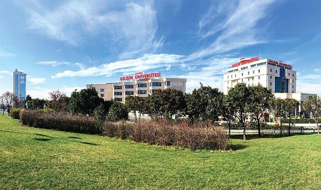 Kadın istihdamında yapay zekâ uyarısı: Riskler ve fırsatlar bir arada