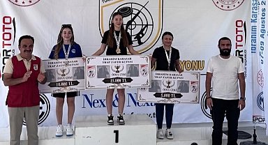 Kağıtspor'da başarı rüzgârı
