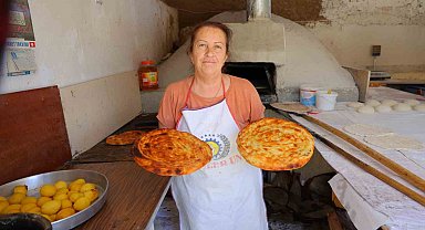 Kahramanmaraş Çardak'ta 160 yıllık ekmek geleneği