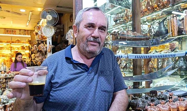 Kahramanmaraş'ta Osmanlı'dan günümüze uzanan şifa geleneği: Ballı meyan şerbeti