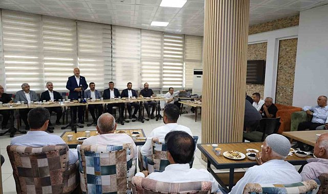 Kahta'da muhtarlarla istişare toplantısı yapıldı