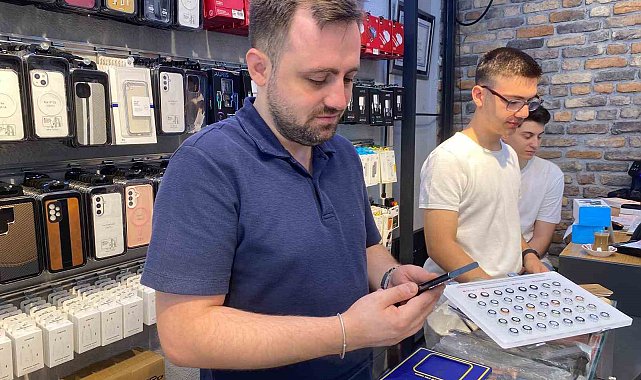 Kalın kılıf ve uzun şarj süresi sıcak havalardan cep telefonları için büyük risk