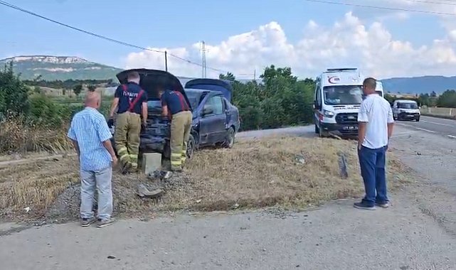 Karabük'te trafik kazaları: 4 yaralı