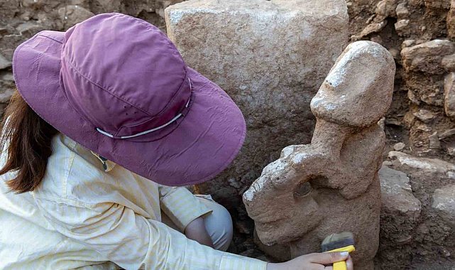 Karahantepe'de 11 bin yıllık benzersiz heykel