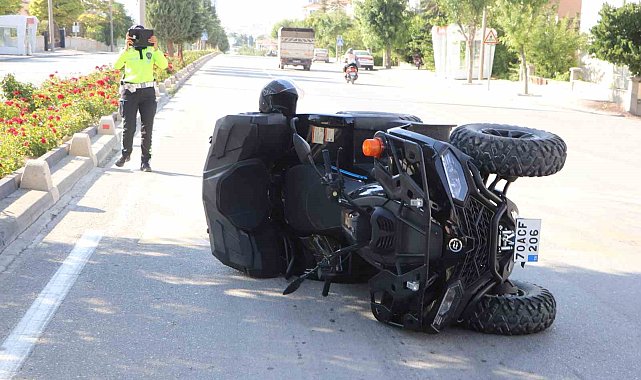 Karaman'da devrilen ATV'deki anne ve oğlu yaralandı